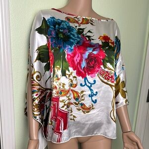 Body Central White Floral Asymmetrical 3/4 Sleeve Blouse